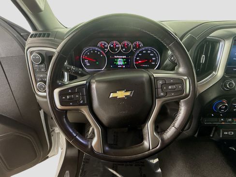 Used 2021 Chevrolet Silverado 1500 LT AWD/4WD image 13