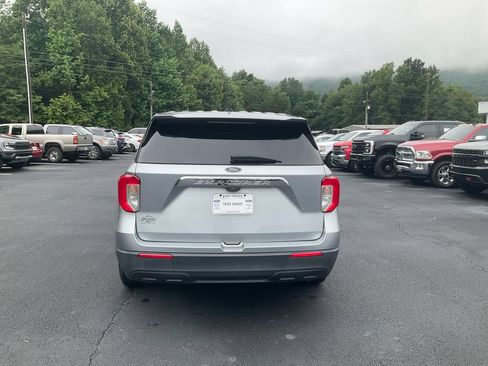 Certified 2021 Ford Explorer 2WD image 6