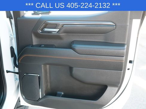 Used 2024 GMC Sierra 1500 AT4 w/ Technology Package image 28