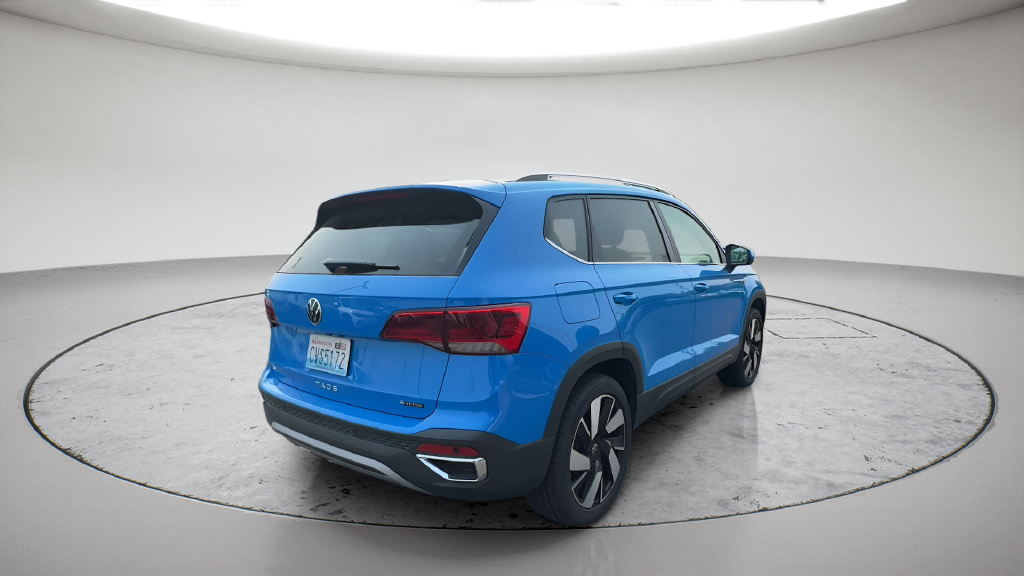 Used 2024 Volkswagen Taos SEL AWD/4WD image 12