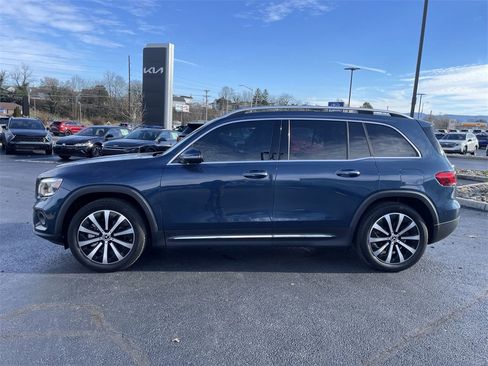 Used 2020 Mercedes-Benz GLB 250 4MATIC image 3