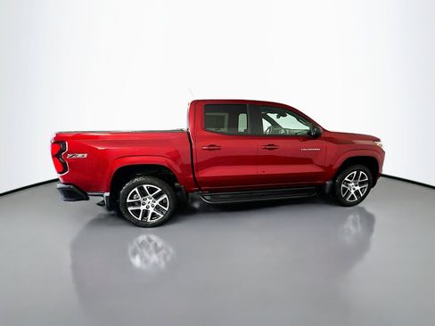 Used 2024 Chevrolet Colorado Z71 w/ Z71 Convenience Package 2 AWD/4WD image 8