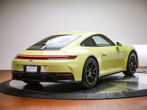 Certified 2025 Porsche 911 Carrera w/ Premium Package RWD image 7