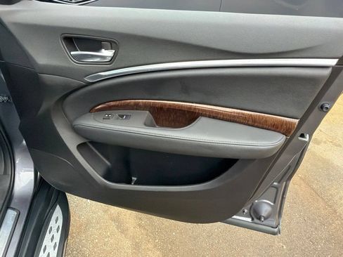Used 2018 Acura MDX SH-AWD image 29