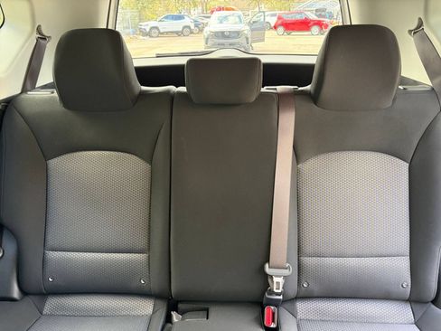 Used 2025 Kia Soul LX w/ LX Technology Package FWD image 33