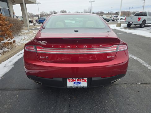 Used 2015 Lincoln MKZ AWD w/ Equipment Group 102A Reserve image 7