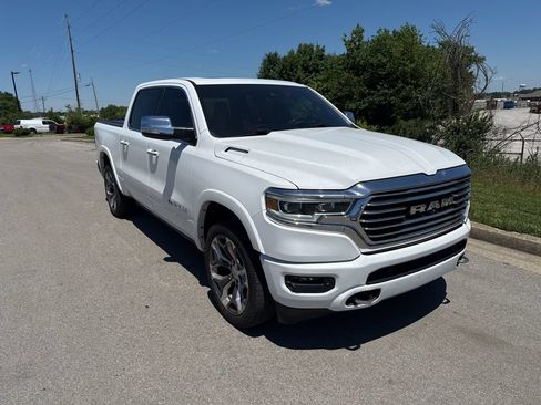 Used 2021 RAM 1500 Limited AWD/4WD image 2