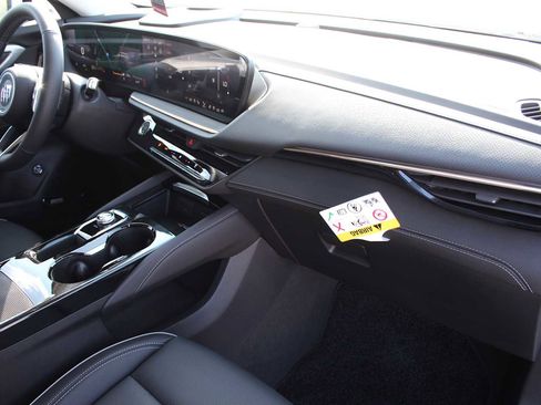 New 2026 Buick Envision Avenir AWD/4WD image 18