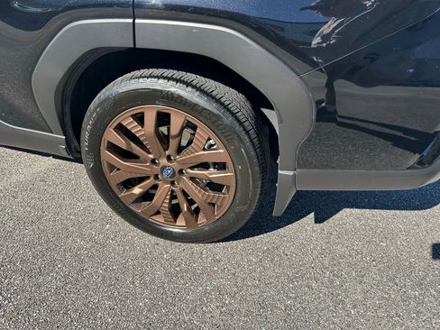 Used 2025 Subaru Forester Sport w/ Popular Package #2 image 10