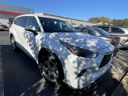 Used 2023 Toyota Highlander L