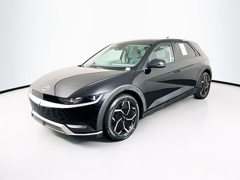 Used 2024 Hyundai Ioniq 5 SEL RWD image 3