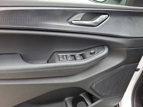 New 2025 Jeep Grand Cherokee Laredo X w/ Luxury Tech Group I image 8