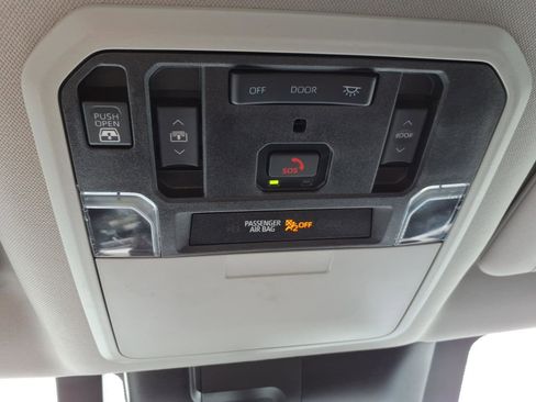 Used 2022 Toyota Tundra Limited w/ Power Package image 24