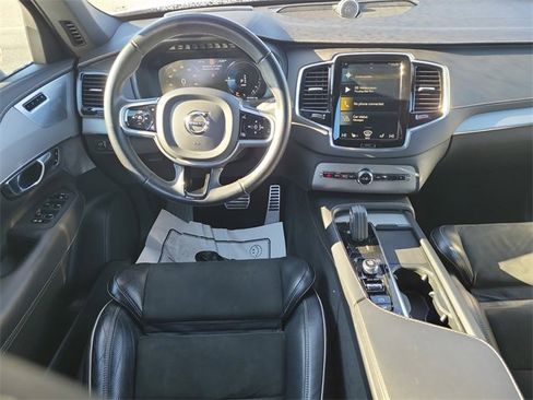 Used 2021 Volvo XC90 T8 R-Design w/ Advanced Package image 10