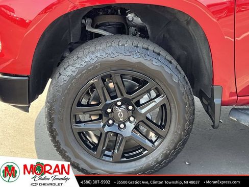 Certified 2026 Chevrolet Silverado 1500 LT Trail Boss w/ LT Trail Boss Premium Package AWD/4WD image 11