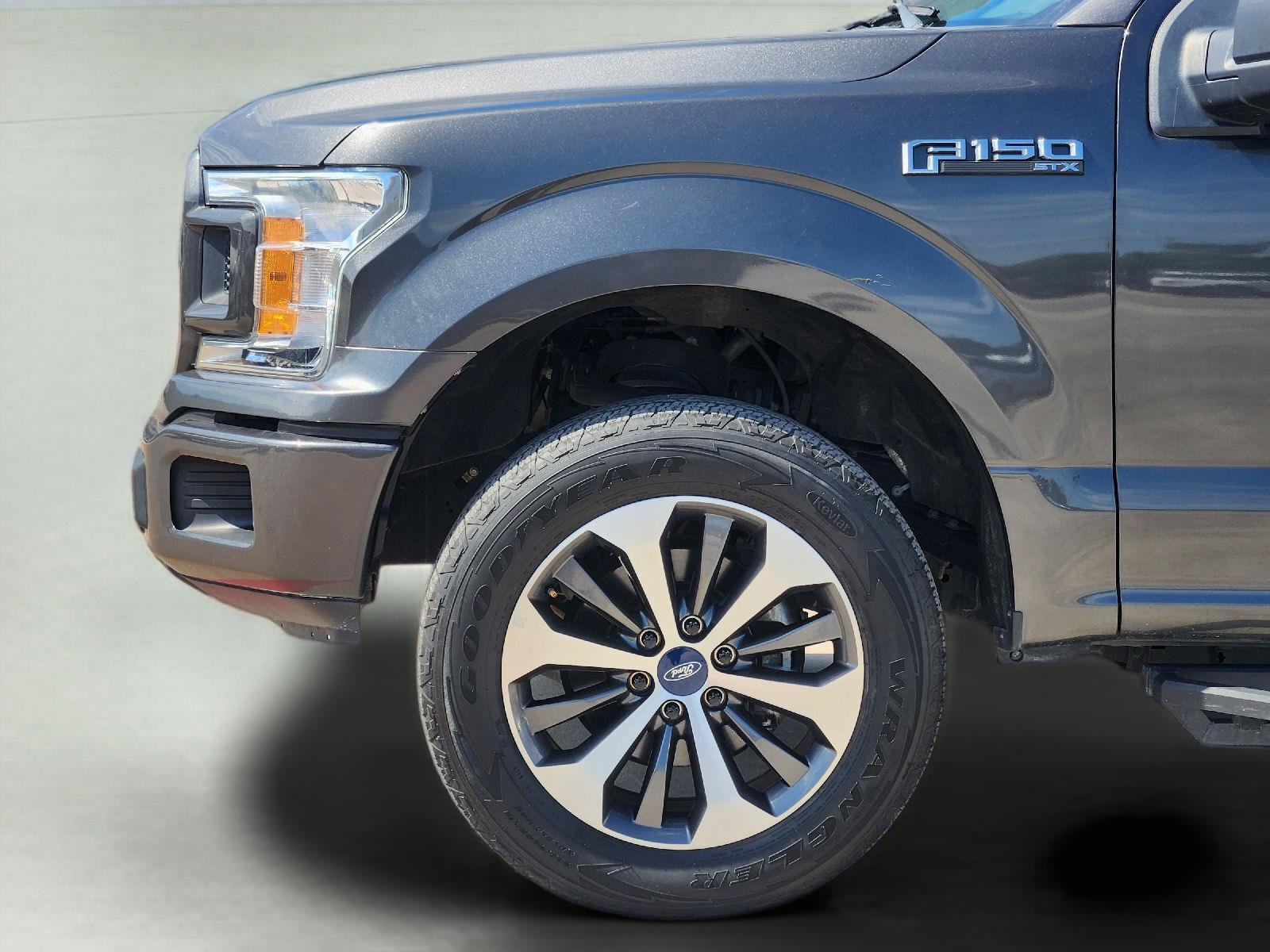 Used 2020 Ford F150 XL w/ Equipment Group 101A Mid RWD image 9