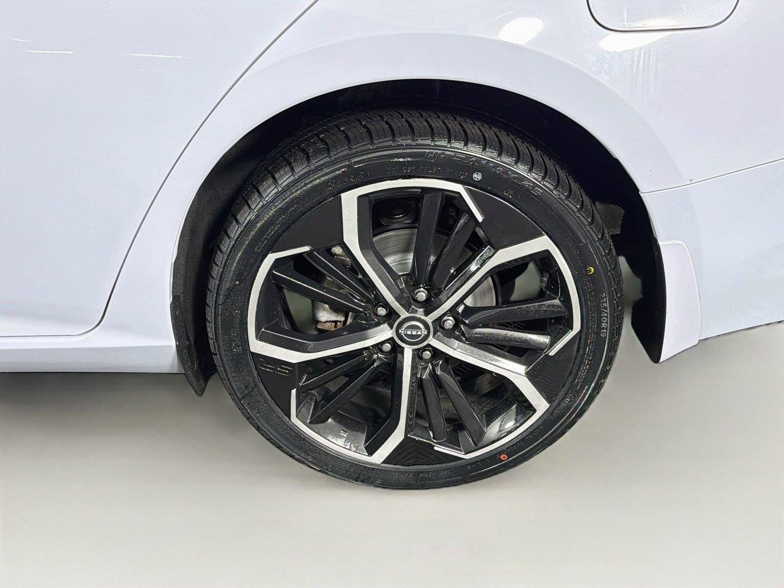 Used 2023 Nissan Altima 2.5 SR AWD/4WD image 34