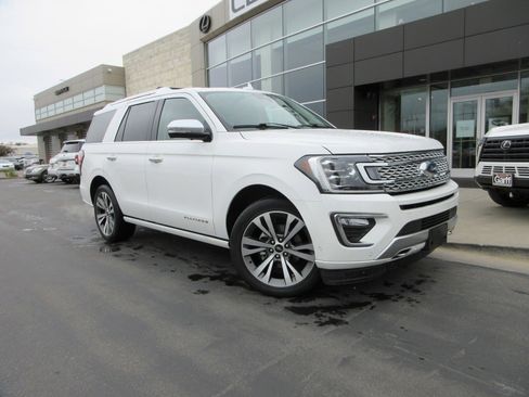 Used 2021 Ford Expedition Platinum AWD/4WD image 14