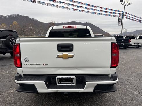 Used 2020 Chevrolet Colorado W/T w/ WT Convenience Package image 5