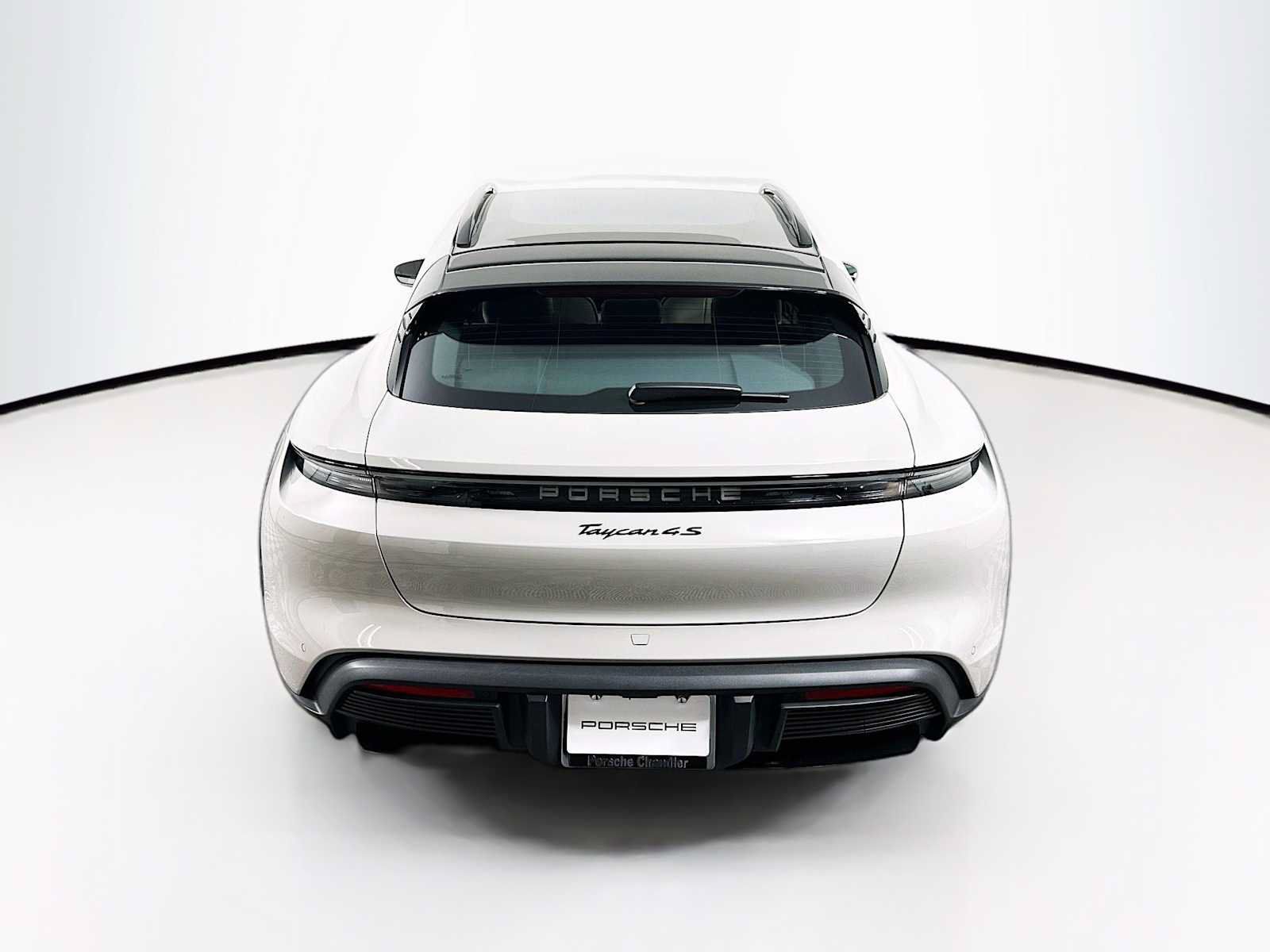Used 2025 Porsche Taycan 4S Cross Turismo AWD/4WD image 8