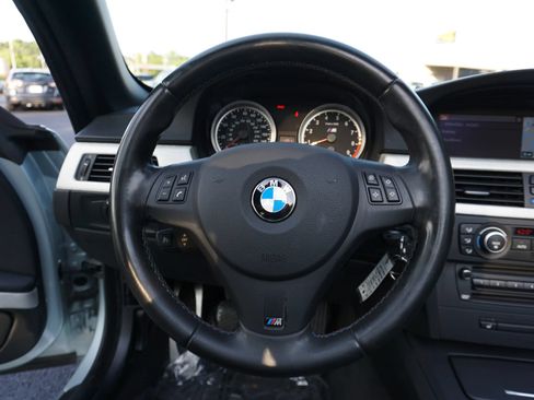Used 2008 BMW M3 Convertible RWD image 26