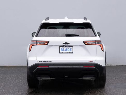 New 2026 Chevrolet Equinox RS AWD/4WD image 22