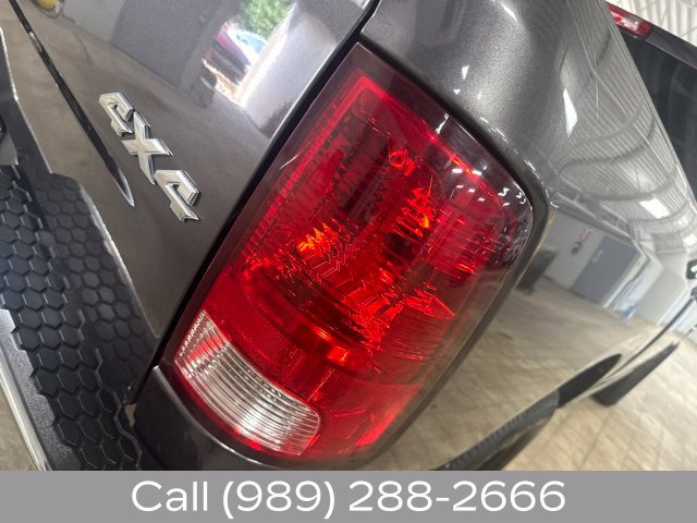 Used 2023 RAM 1500 Classic SLT AWD/4WD image 7