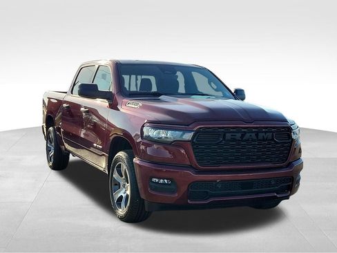 Used 2025 RAM 1500 Tradesman AWD/4WD image 1