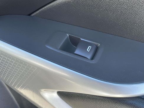 Used 2024 Chevrolet Trax LS image 11