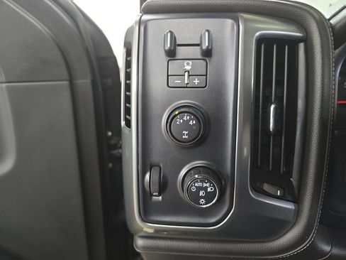 Used 2016 Chevrolet Silverado 2500 LTZ w/ Duramax Plus Package AWD/4WD image 25