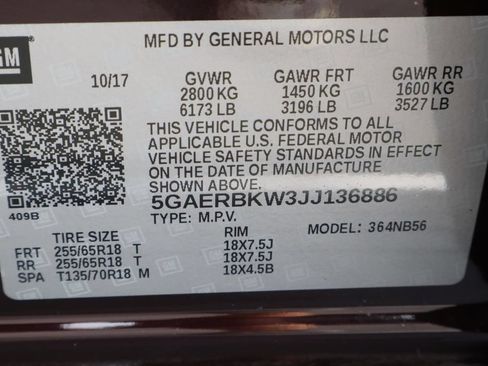 Certified 2018 Buick Enclave Essence FWD image 36