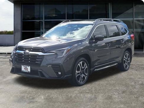 Certified 2024 Subaru Ascent Limited w/ Technology Package AWD/4WD image 6