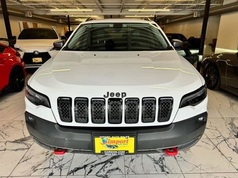 Used 2020 Jeep Cherokee Trailhawk w/ Comfort/Convenience Group AWD/4WD image 2