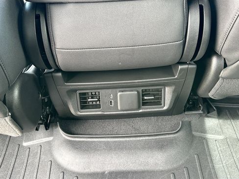 Used 2024 GMC Sierra 1500 SLT w/ X31 Off-Road Package image 24