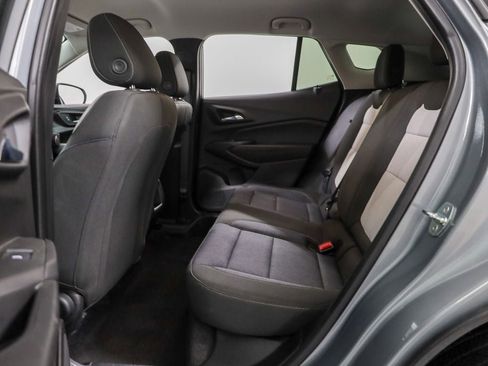 Used 2024 Chevrolet Trax LS image 23