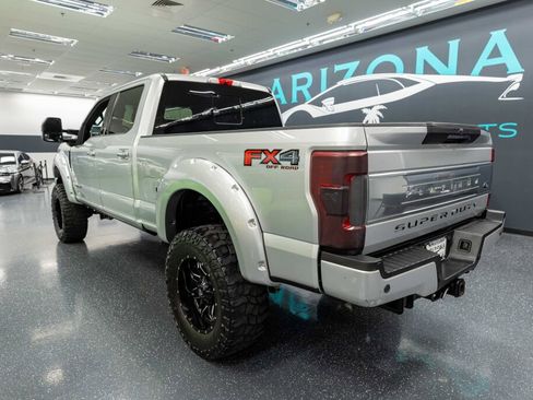 Used 2017 Ford F350 Platinum w/ Platinum Ultimate Package image 9