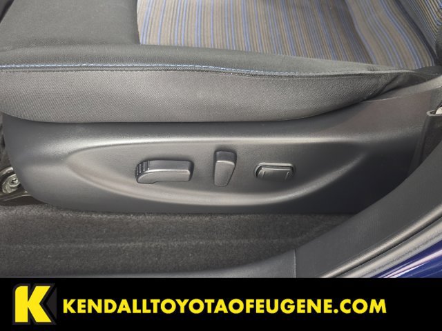 Used 2019 Nissan Leaf SV w/ SV Technology Package FWD image 23