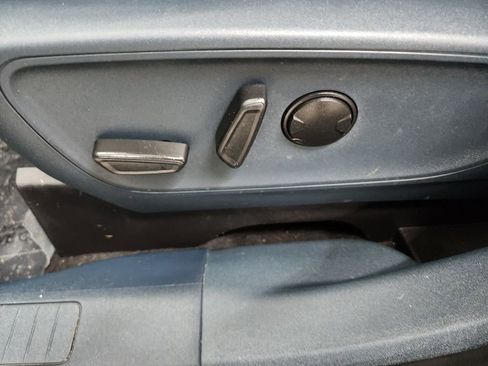 Used 2024 Ford Maverick Lariat w/ Black Appearance Package image 13