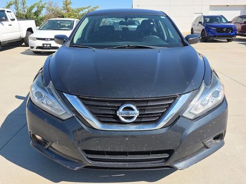 Used 2017 Nissan Altima 2.5 SV image 8