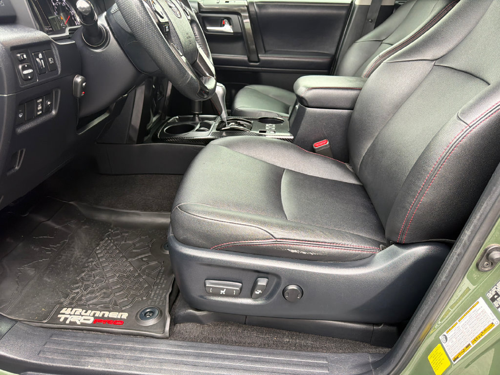 Used 2020 Toyota 4Runner TRD Pro AWD/4WD image 11