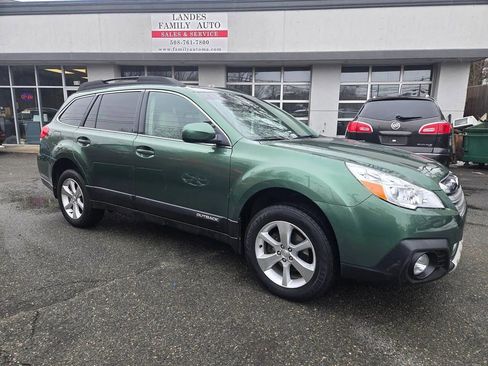 Used 2014 Subaru Outback 2.5i Limited w/ Moonroof Package image 35