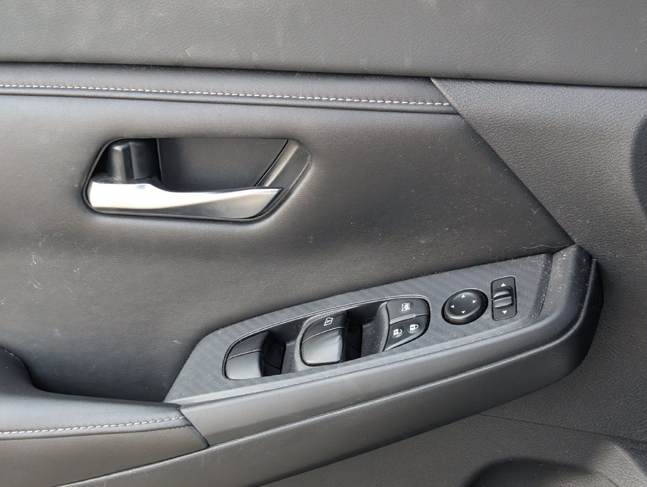Used 2021 Nissan Sentra SV FWD image 24