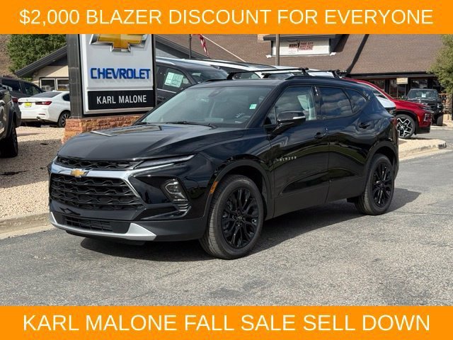 New 2026 Chevrolet Blazer LT w/ Sound & Technology Package AWD/4WD image 1