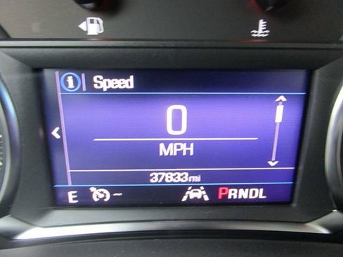 Used 2023 Chevrolet Equinox LT AWD/4WD image 13
