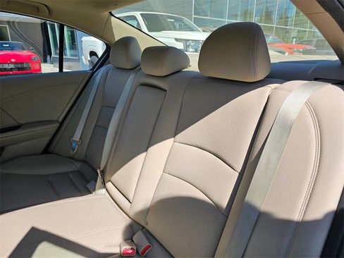 Used 2014 Honda Accord EX-L image 11