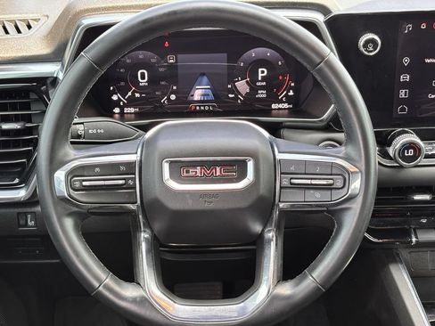 Used 2024 GMC Canyon Elevation w/ Elevation Premium Package RWD image 11