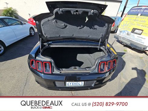 Used 2013 Ford Mustang Coupe image 16