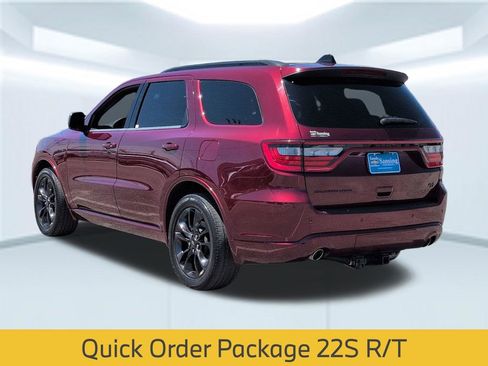 Used 2023 Dodge Durango R/T w/ Blacktop Package RWD image 4
