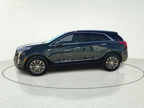 Used 2017 Cadillac XT5 Luxury FWD image 3