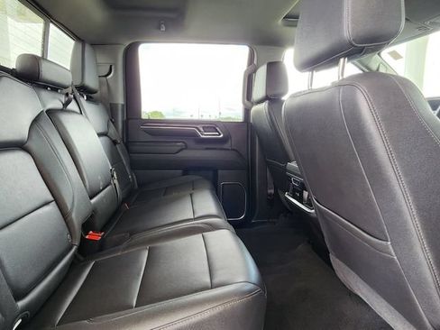 Used 2024 Chevrolet Silverado 2500 LTZ w/ LTZ Convenience Package AWD/4WD image 20